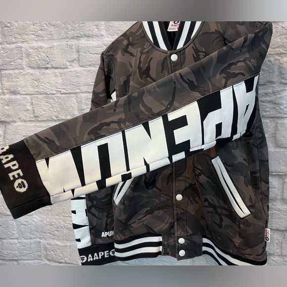 AAPE by A Bathing Ape Size Large Camouflage Varsity Snap Button Jacket - Picture 7 of 16